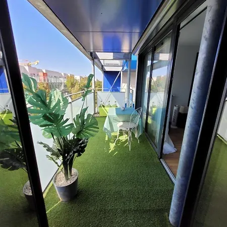 Agreable Appartement Avec Balcon Chartres Exterior foto